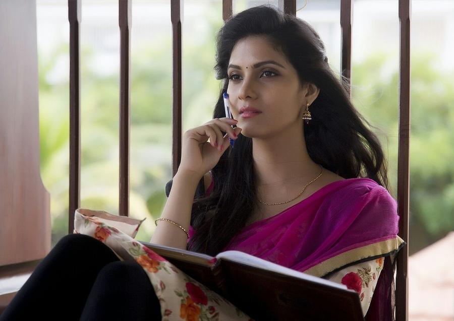 Actress Ashwathy Ravikumar Stills