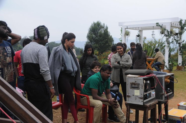 Kajal and Director Deekay on the sets of Kavalai Vendam