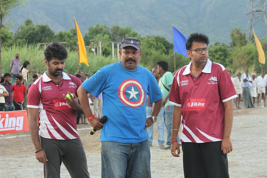 I was trained in full swing to catch the ball in the second innings." says Premgi