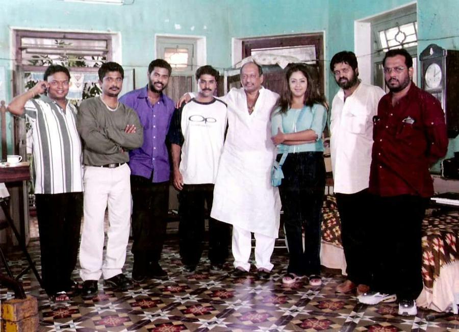 இயக்குனர் சுபாஷ் இறுதி சடங்கு நாளை பகல் 11:௦௦ நடைபெறும் !!