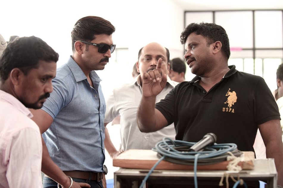 Arun Vijay and Arivazhagan On The Sets Of Kuttram 23