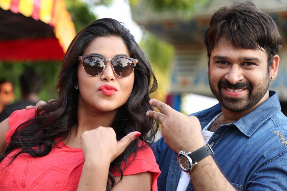 Manal Kayiru 2 Tamil Movie Stills