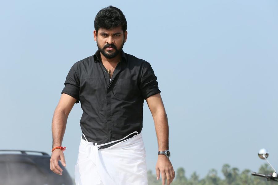 Vimal and Anandhi Starrer Mannar Vagaiyara Movie Stills