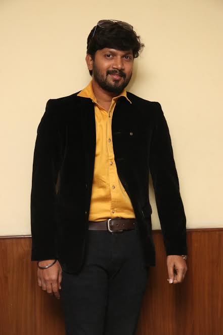 9 Giragankalum Ucham Petravan Movie Pooja Stills