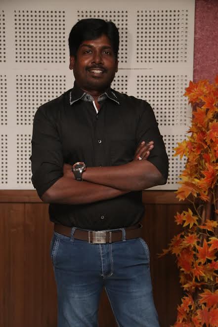 9 Giragankalum Ucham Petravan Movie Pooja Stills