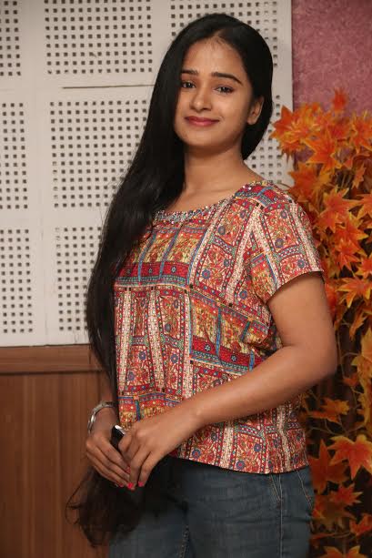 9 Giragankalum Ucham Petravan Movie Pooja Stills
