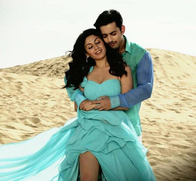 Jeena Isi Ka Naam Hai Hindi Movie Stills | Himansh Kohli, Manjari Fadnis