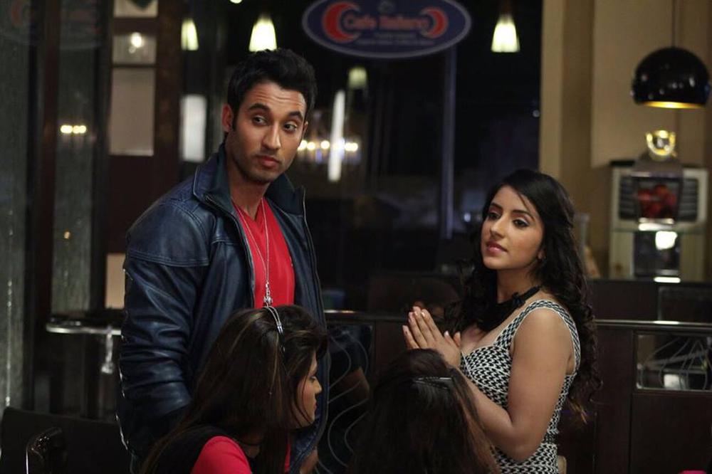 Luv Shv Pyar Vyar Movie Stills
