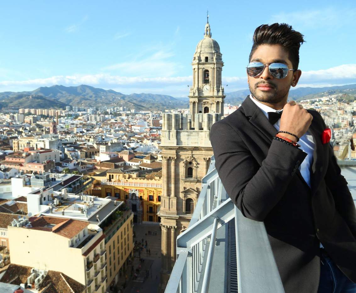 S/O Satyamurthy Telugu Movie Stills | Allu Arjun