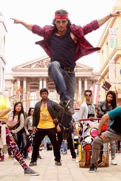 Tiger Shroff Stills From Munna Michael