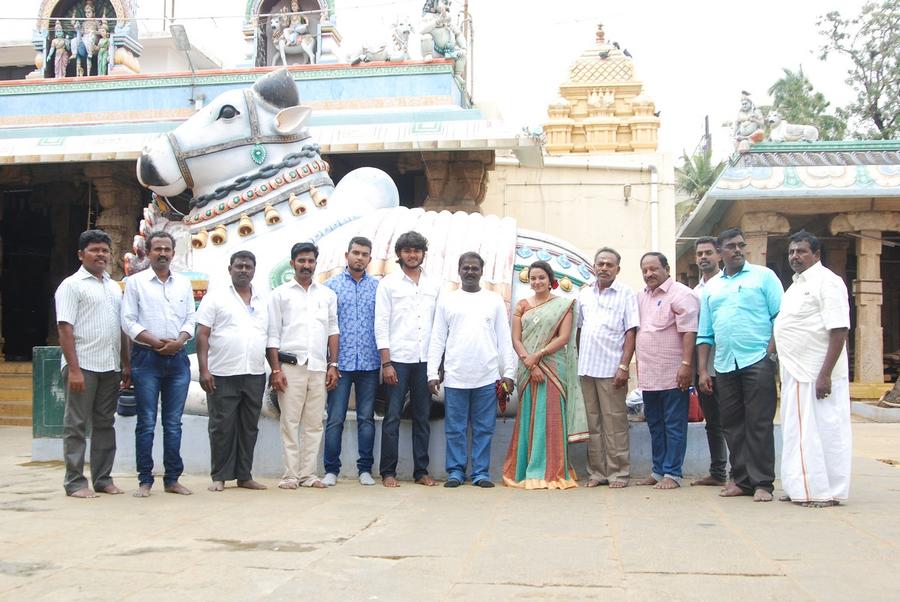 Kavalaippadatha Kadhalar Sangam Movie Pooja Stills