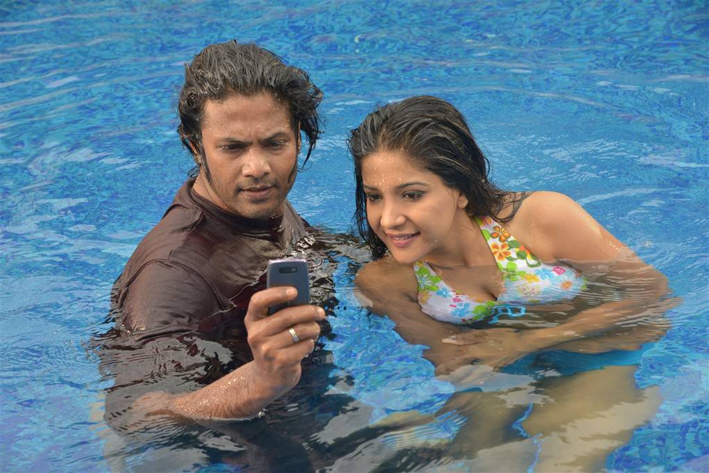 Jeyikkira Kuthira Tamil Movie Stills
