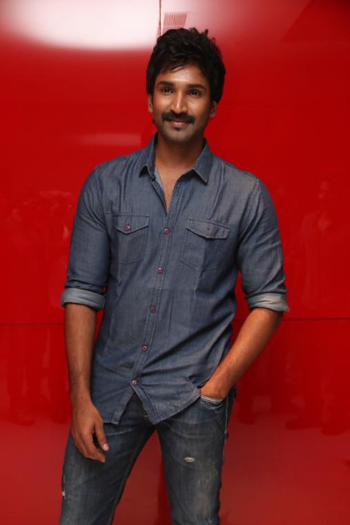 Maragadha Naanayam Audio Launch Stills | Aadhi