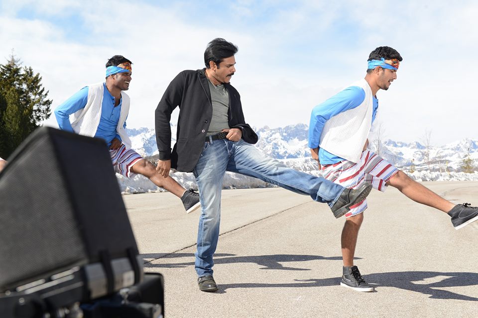 Pawan Kalyan Stills From Katamarayudu Movie