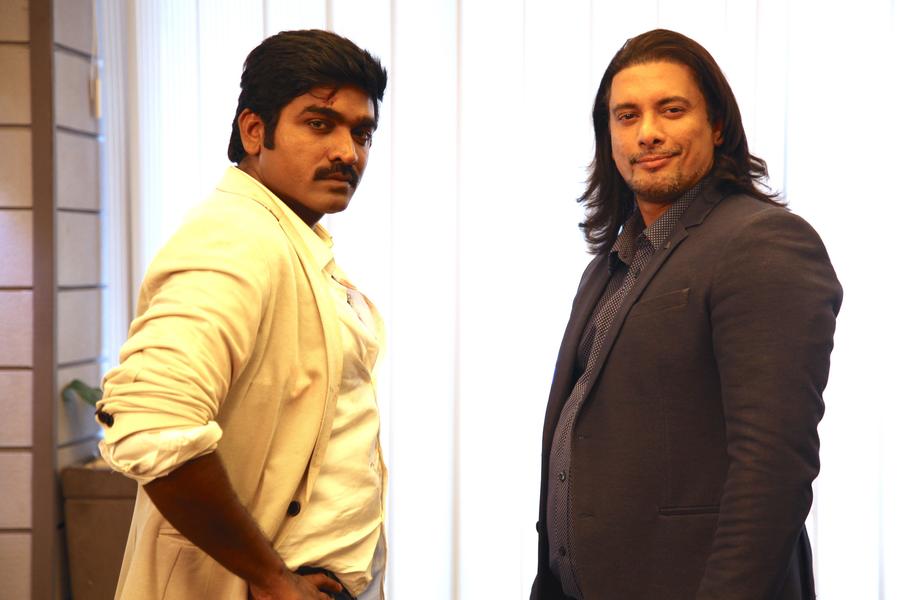 Kavan Movie Stills | Vijay Sethupathi, Akashdeep Saighal