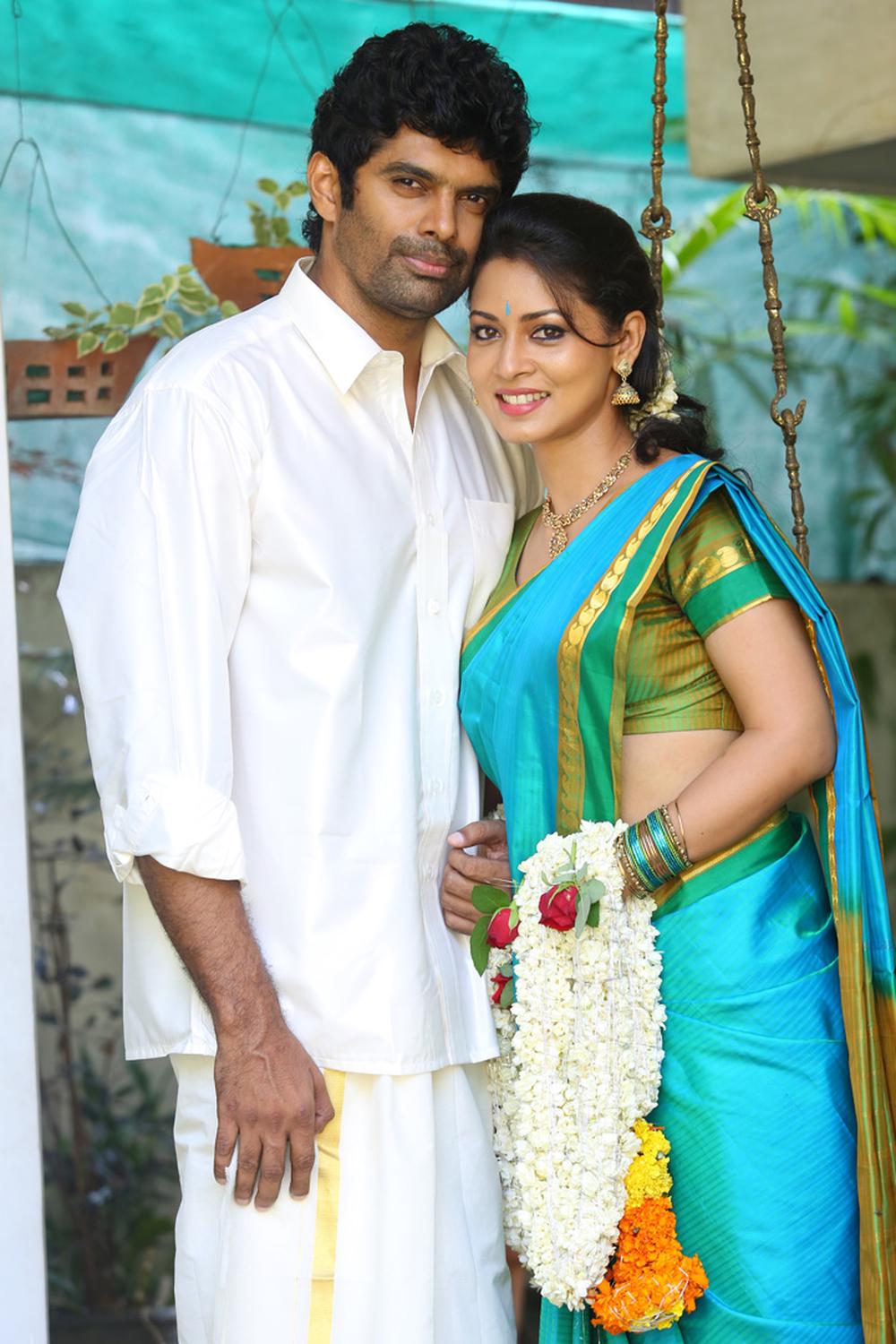 Kadavul Paathi Mirugam Paathi Tamil Movie Stills | Raj Zacharias, Pooja Umashanker, Abhishek Vinod, Swetha Vijay