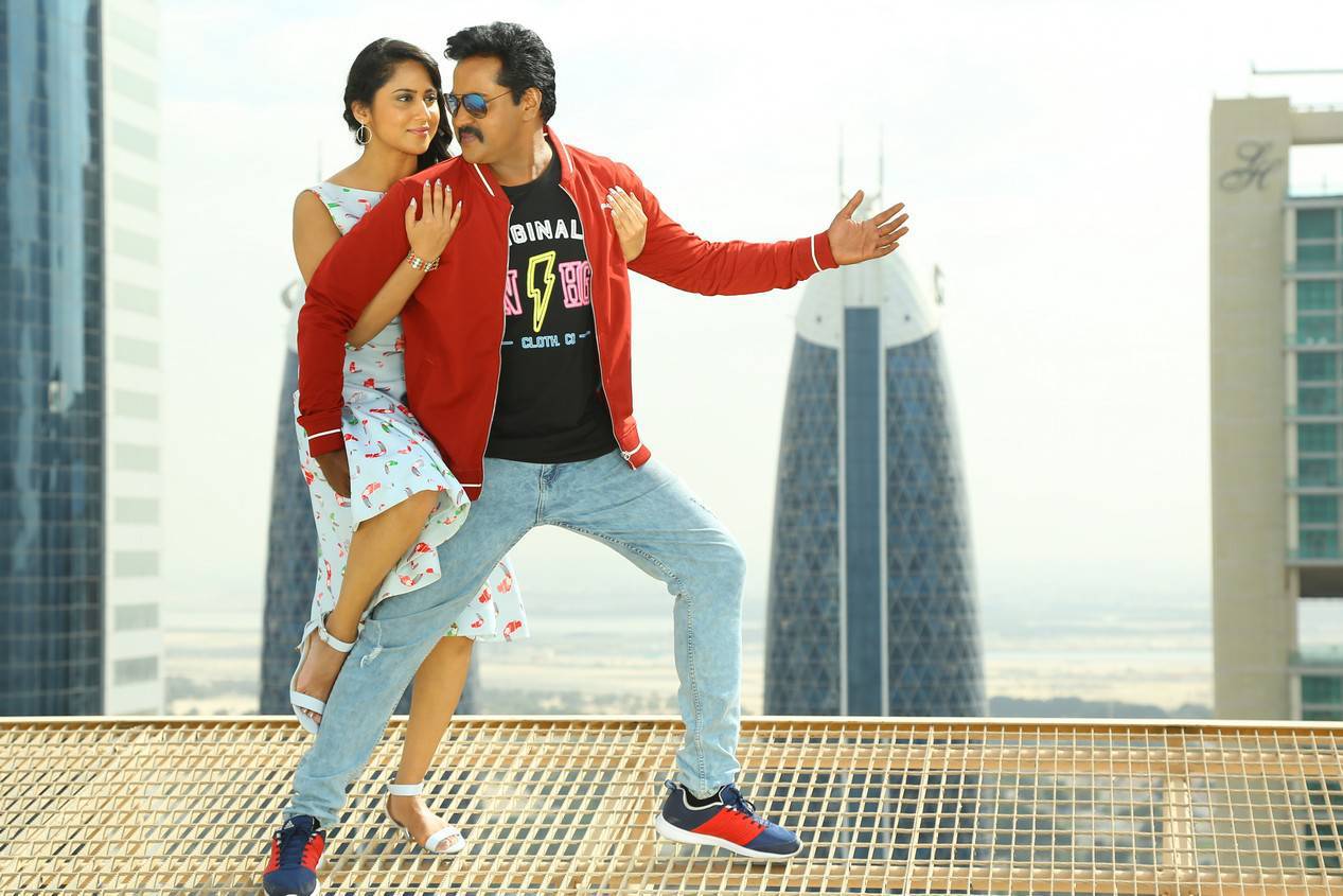 Sunil, Miya George Stills From Ungarala Rambabu Telugu Movie