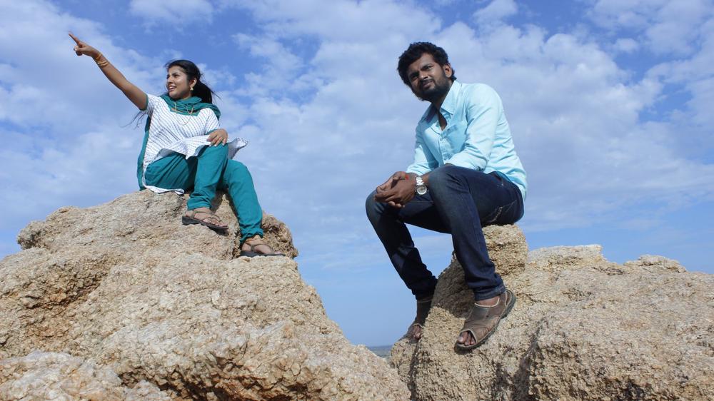 Stills From Arasakulam Tamil Movie | Rathan Mouli, Nayana Nair