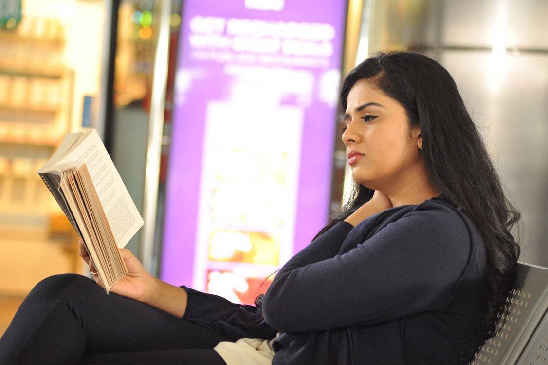 Babu Baga Busy Telugu Movie Stills | Sree Mukhi