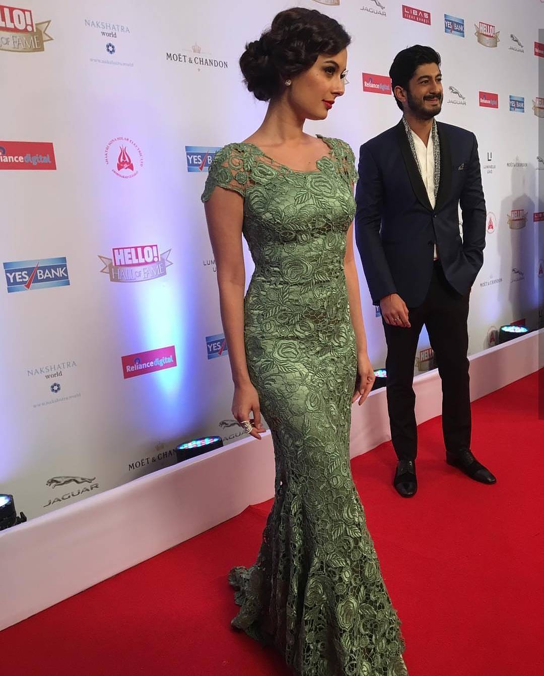 Evelyn sharma at the HELLO Hall Of Fame Awards 2017