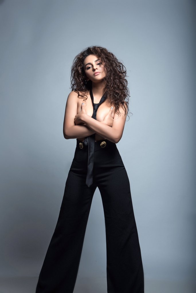 Seerat Kapoor sizzles in her latest photoshoot