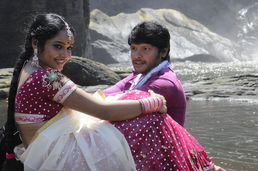 Aravind Roshan and Keerthi Shetty Stills From Seveli Movie
