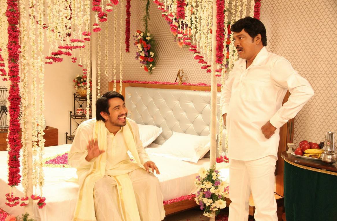 Raj Tarun, Rajendra Prasad Stills From Andhagaadu Telugu Movie