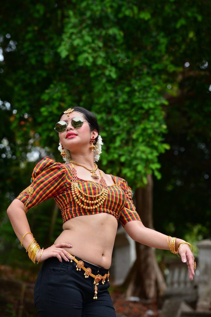 Actress Ena Saha Beautiful Stills From Lanka Movie