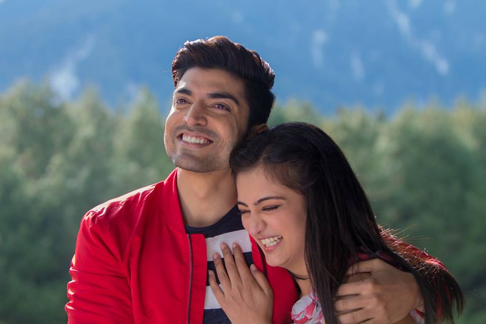 Laali Ki Shaadi Mein Laaddoo Deewana Movie Stills | Akshara Haasan, Gurmeet Choudhary