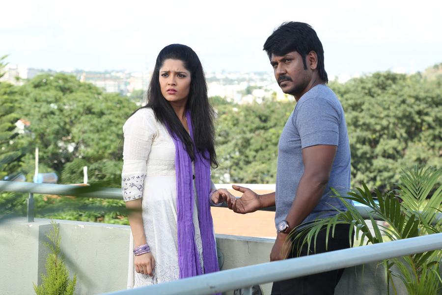 Raghava Lawrence, Ritika Singh Stills From Sivalinga