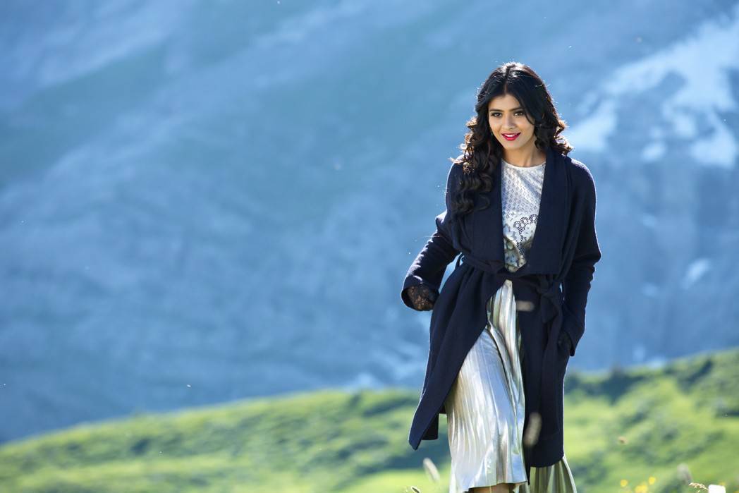 Hebah Patel New Stills From Mister Telugu Movie