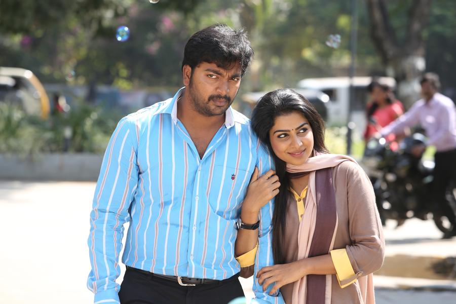 Kalaiyarasan, Satna Titus's Yeidhavan Movie Stills