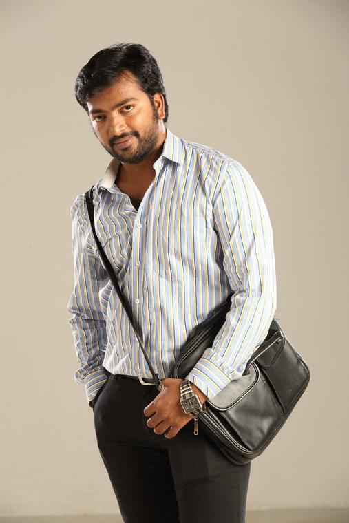 Kalaiyarasan Stills From Yeidhavan Movie