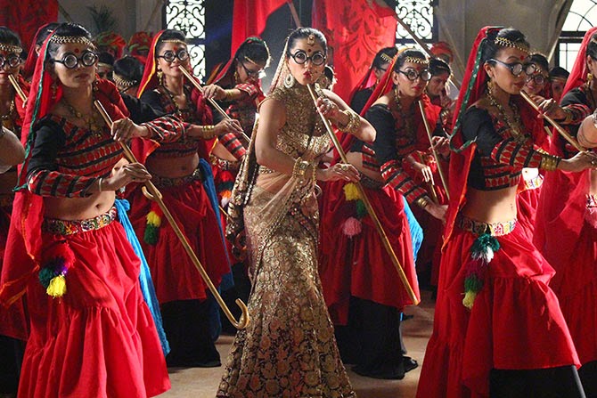 Ek Paheli Leela Movie Stills | Sunny Leone