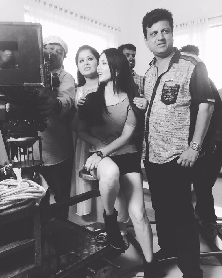 Tera Intezaar Working Stills