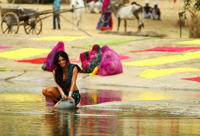 Ek Paheli Leela Movie Stills | Sunny Leone