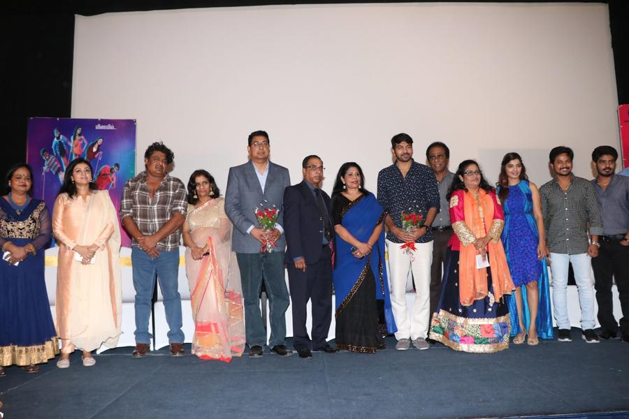 Yenda Thalaiyila Yenna Vekkala Audio Launch