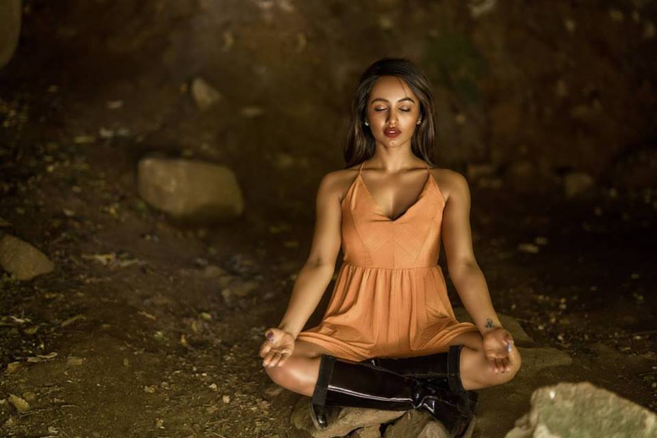 Tejaswi Madivada sizzles in latest photoshoot