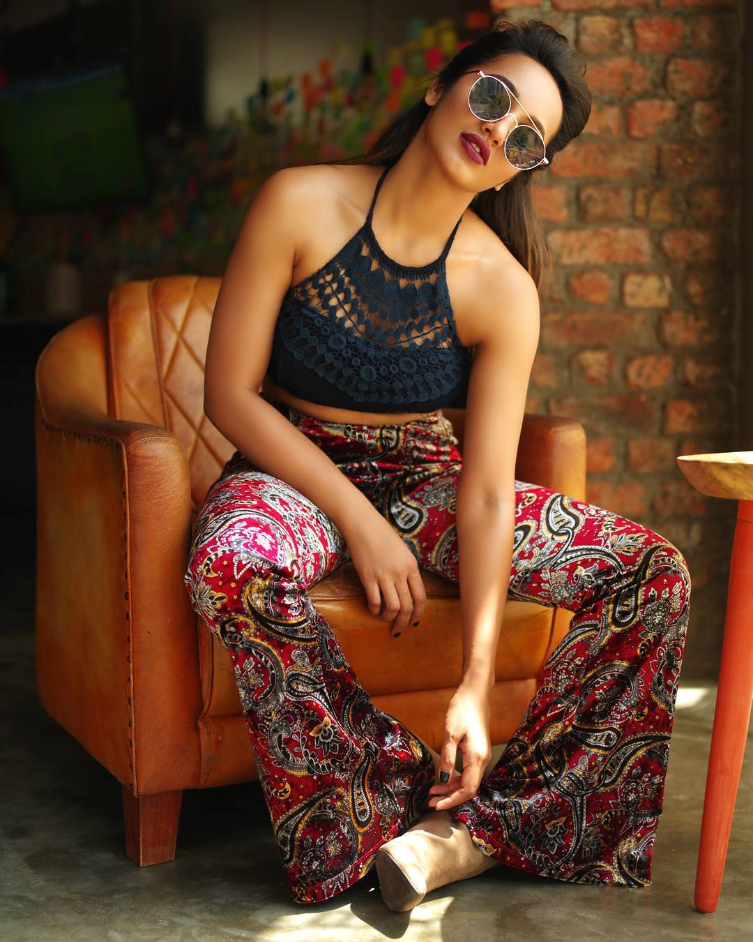 Tejaswi Madivada looks glamorous in her latest photoshoot