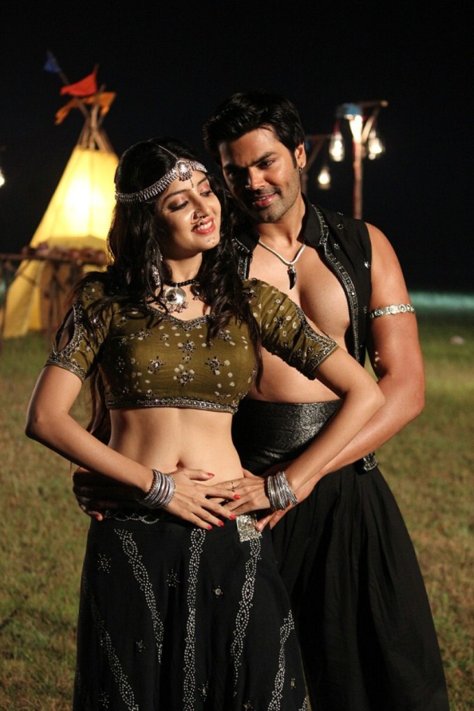 Acharam Tamil Movie Latest Stills | Ganesh Venkatraman, Poonam Kaur