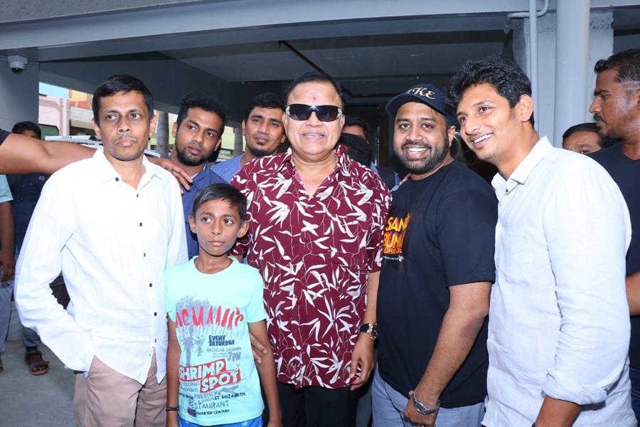 Sangili Bungili Kadhava Thorae team in Madurai for promotions