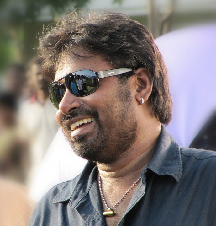Cinematographer R D Rajasekhar to rope in Vijay Sethupathi for his directorial debut?