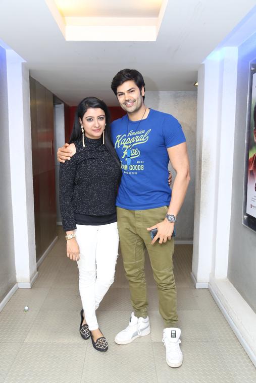 Celebrities at Inayathalam Premiere Show