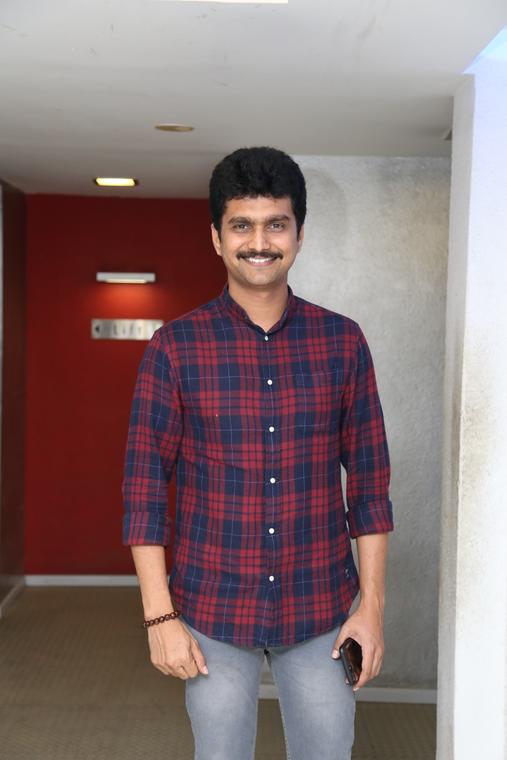 Erode Mahesh at Inayathalam Premiere Show