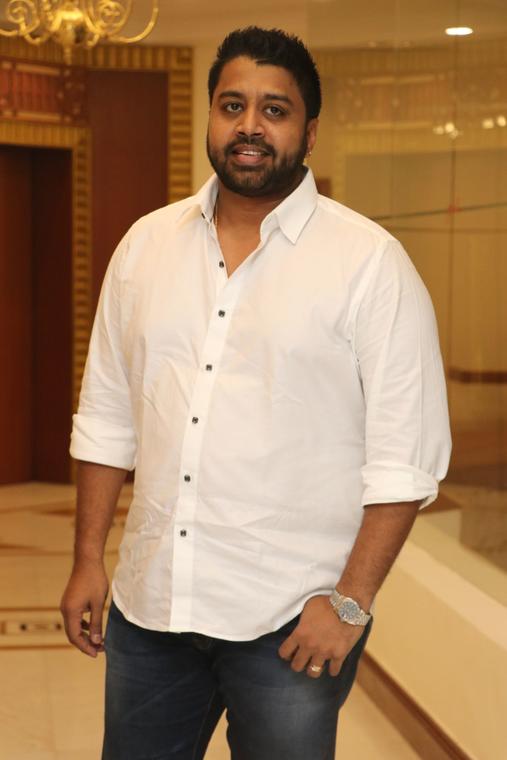 Sangili Bungili Kadhava Thorae Success Meet Stills