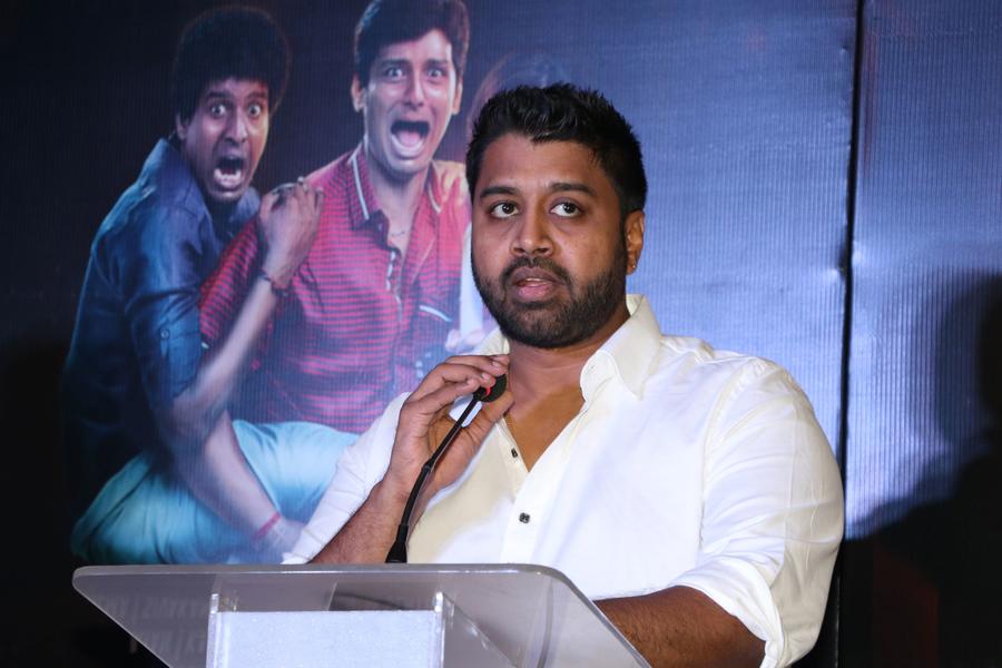Sangili Bungili Kadhava Thorae Success Meet Stills