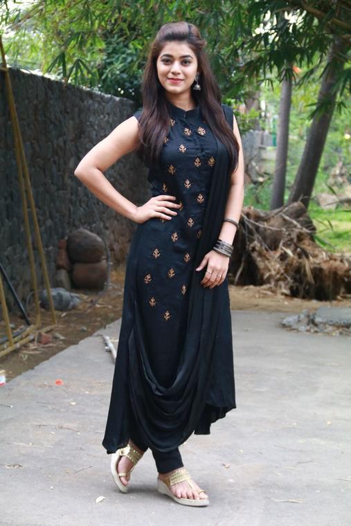 Actress Yamini Bhaskar at Munnodi Movie Press Meet