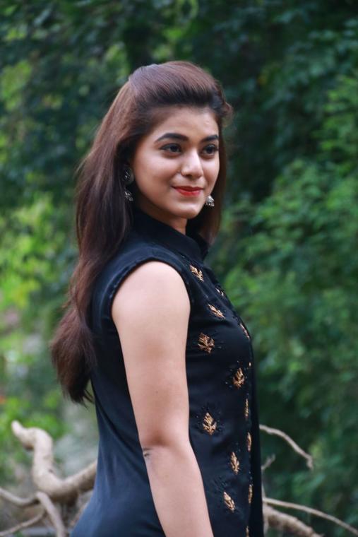 Actress Yamini Bhaskar at Munnodi Movie Press Meet