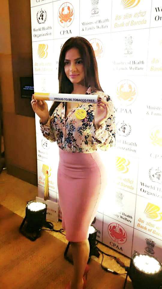 Neetu Chandra At Fight Against Tobacco Press Conference