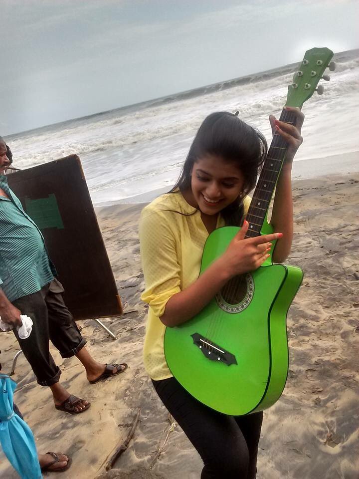 Munnodi Tamil Movie Working Stills
